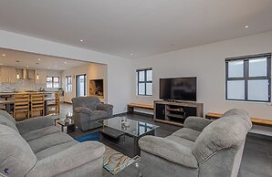 Dalton's, Langebaan 10-sleeper