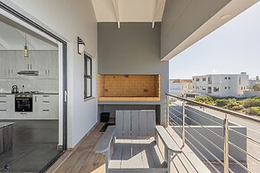 Dalton's, Langebaan 10-sleeper