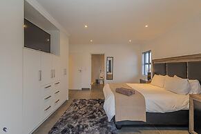 Dalton's, Langebaan 10-sleeper