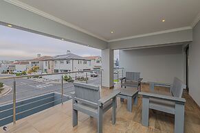 Dalton's, Langebaan 10-sleeper