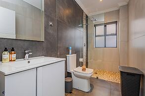 Dalton's, Langebaan 10-sleeper
