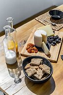 Amer Suites Fira