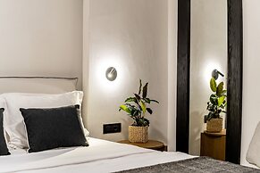 Amer Suites Fira