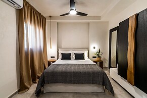 Amer Suites Fira