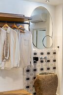 Amer Suites Fira