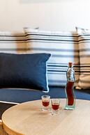 Amer Suites Fira