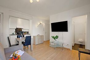 Lean & Santi Apartments