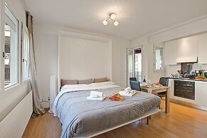 Lean & Santi Apartments