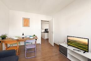 Lean & Santi Apartments