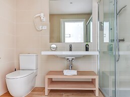 Limehome Barcelona Carrer de Besalú 82