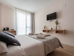 Limehome Barcelona Carrer de Besalú 82