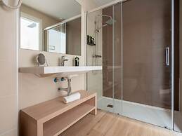 Limehome Barcelona Carrer de Besalú 82