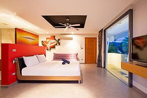 Chic and Modern 3BR Pool Villa Kloua