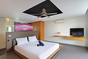 Chic and Modern 3BR Pool Villa Kloua