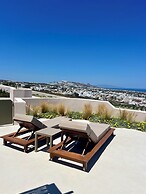 Lavadoze Luxury Suites - Adults only
