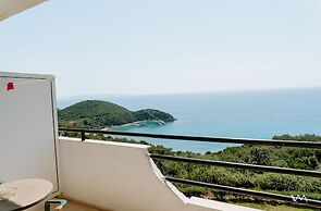 Arilla Beach Hotel