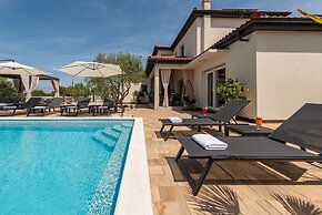 Villa La Aurora