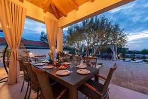 Villa La Aurora