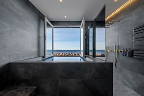 Bay View Apartments