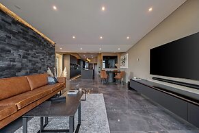Bay View Apartments