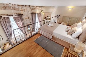 Mouragia Loft - Waterfront Old Corfu Town
