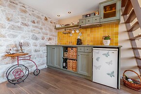 Mouragia Loft - Waterfront Old Corfu Town