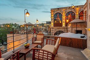Capp Royal Cave Hotel
