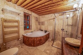 Capp Royal Cave Hotel