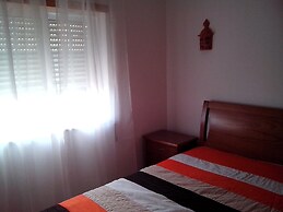 Charming 2-bed Apartment in Olhos de Agua