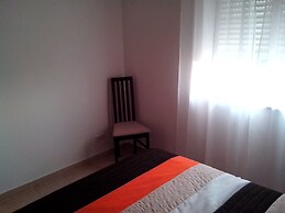 Charming 2-bed Apartment in Olhos de Agua