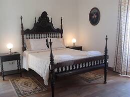 Historical 4 - Bedroom Villa in Alcobaca