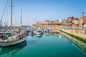 Beautiful Apartment on Ramsgate Sea-front