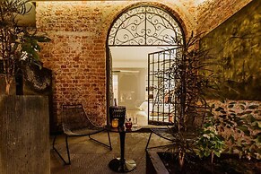 Ta Hotel de Diseño