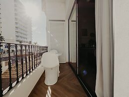 Comfy Studios Hotel