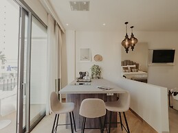Comfy Studios Hotel