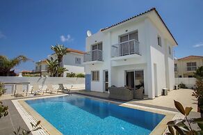 Villa Marina in Pernera