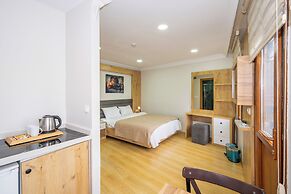 Aras Life Hotel