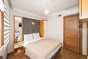Aras Life Hotel