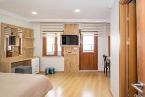Aras Life Hotel