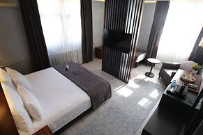 Rhisos Gold Otel
