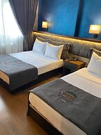 Rhisos Gold Otel