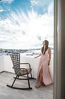 Mariet Naxos Elegant Suites