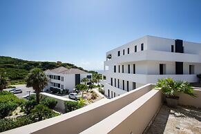 Blue Bay Green View
