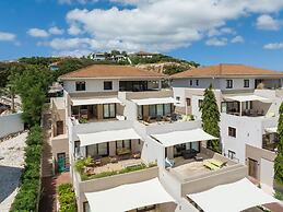 Blue Bay Green View