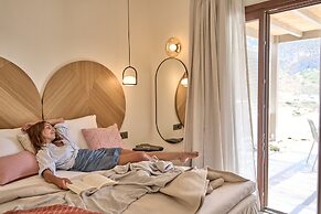 Voya Sifnos Mindful Stay