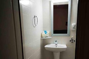 Grande Grotta Studios - Sleeps 8 - Free Parking