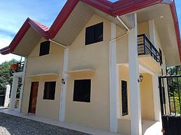 Charming and Relaxing 7-bed House in Mati City,