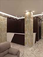Golden Hotel