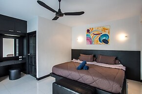 Modern Elegance 3BR Pool Villa Marine