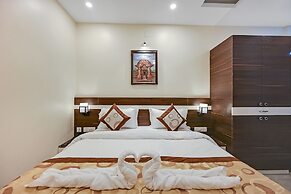 Hotel S J Pride